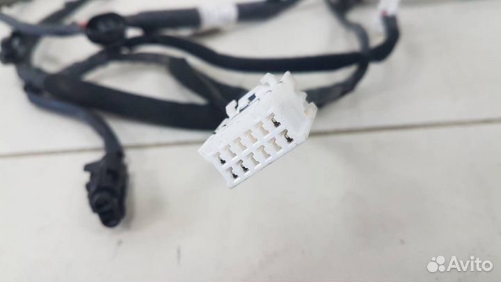 Проводка двери Kia Rio 4 FB 2017