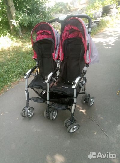 Коляска для двойни