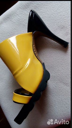 Туфли (босоножки) без пятки