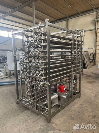 Пастеризатор - охладитель проточный, Теплообменник