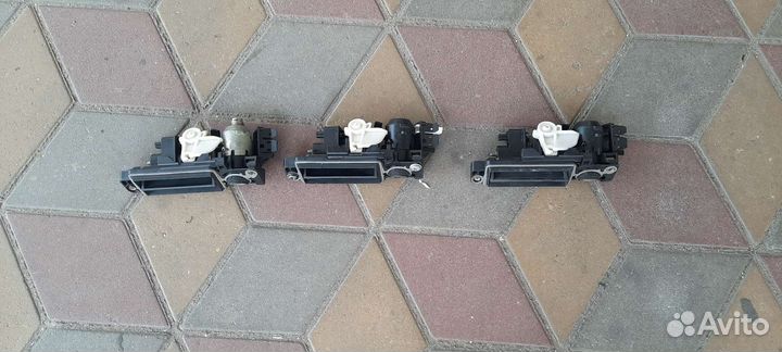 Замок крышки багажника w211