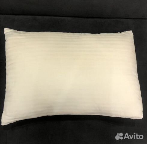 Подушка лебяжий пух 50х70 б/у