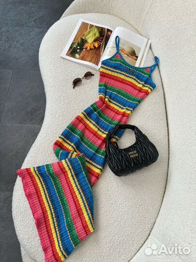 Платье в полоску