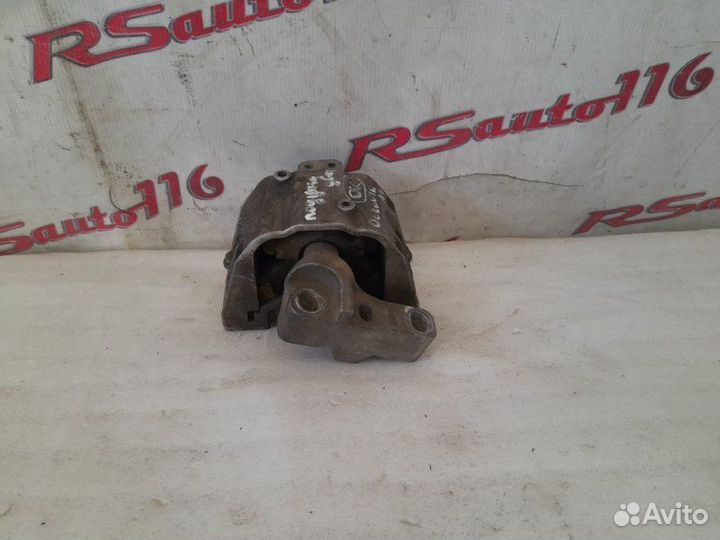 Подушка двигателя правая Skoda Octavia A4 Рестайл