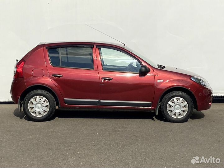 Renault Sandero, 2012