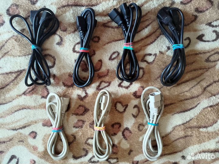 Соединительный (транзитный) кабель для компьютера