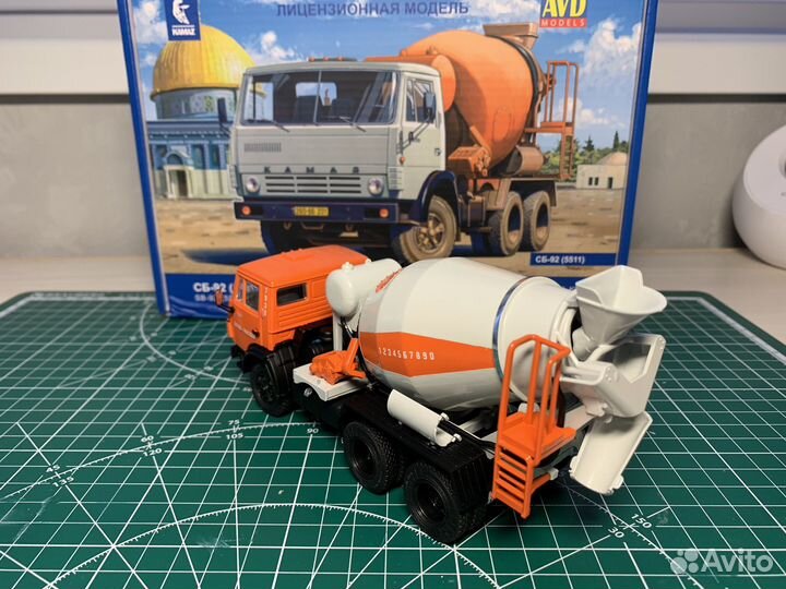 Молель AVD Автобетоносмеситель сб-92 (5511)