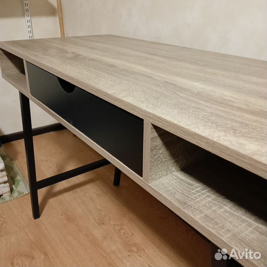 Стол компьютерный Jysk