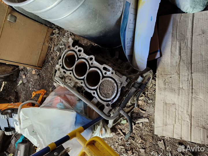 Двигатель 1ZZ-FE в разбор