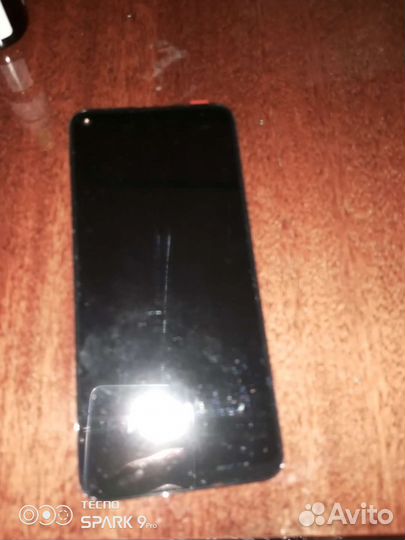 Экран на honor 9C