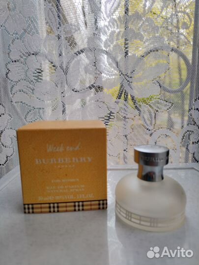 Коробки и флаконы от парфюмерии