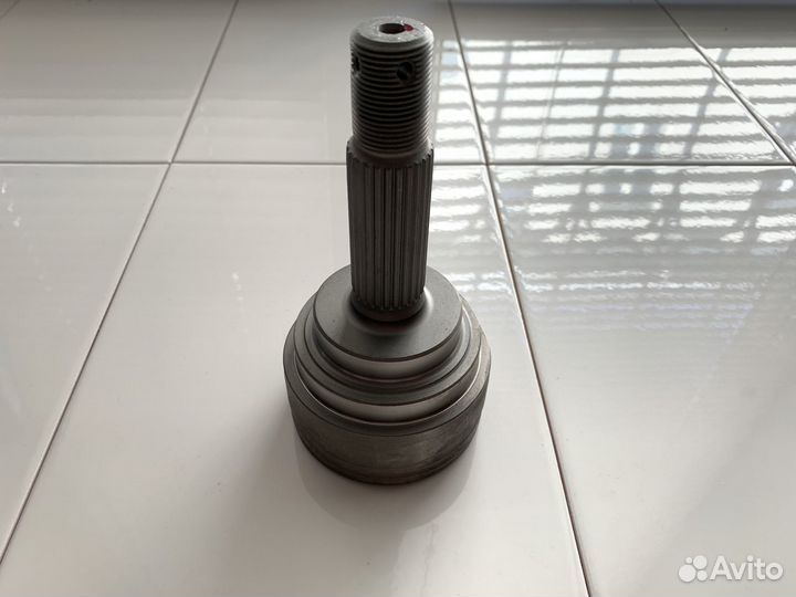 Шрус внешний Mitsubishi Pajero 1999-2002