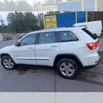 Jeep Grand Cherokee 3.0 AT, 2012, 144 000 км, с пробегом, цена 2 000 000 руб.