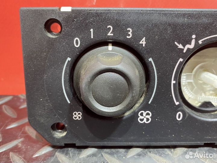 Блок управления отопителем Daf XF105