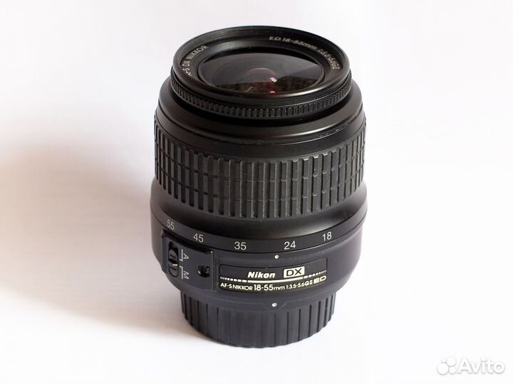 Объектив Nikon 18-55mm f/3,5-5,6 GII