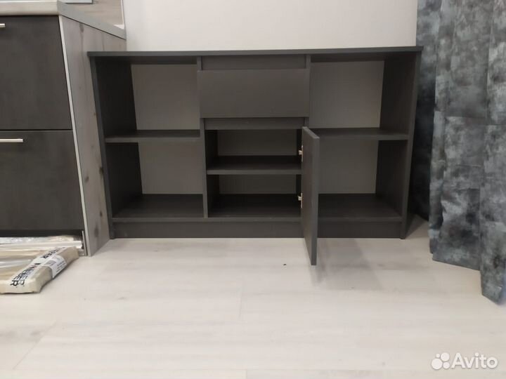 Тумба под телевизор