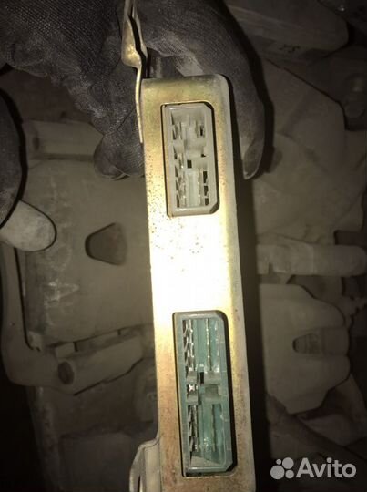 Блок управления Mitsubishi, MD077737