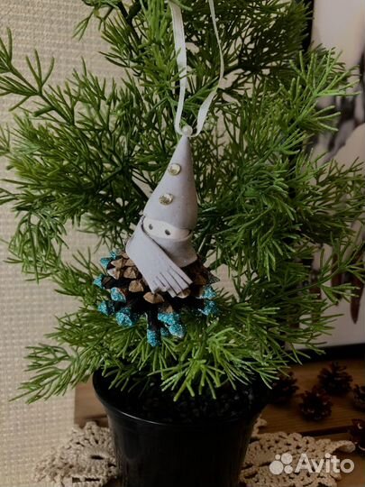 Искусственная зелень туя 35 см