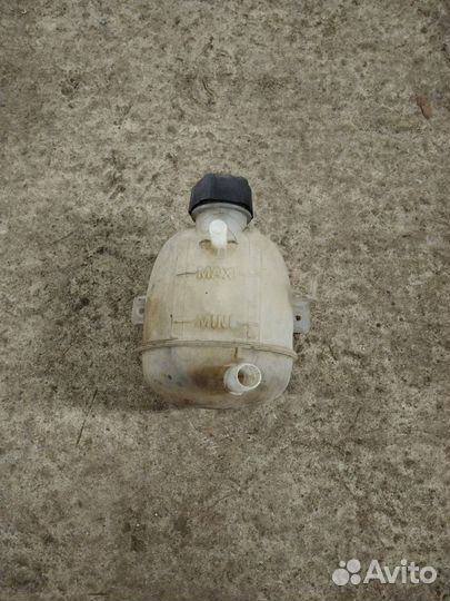 Бачок расширительный Nissan Terrano D10 2014