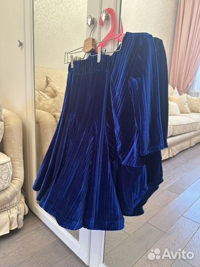 Рейтинговый костюм для бальных танцев