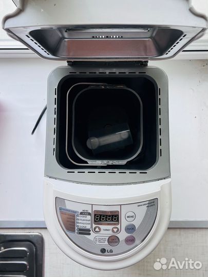 Хлебопечка LG HB-206CE