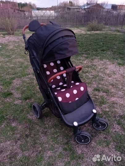 Прогулочная коляска yoya plus max