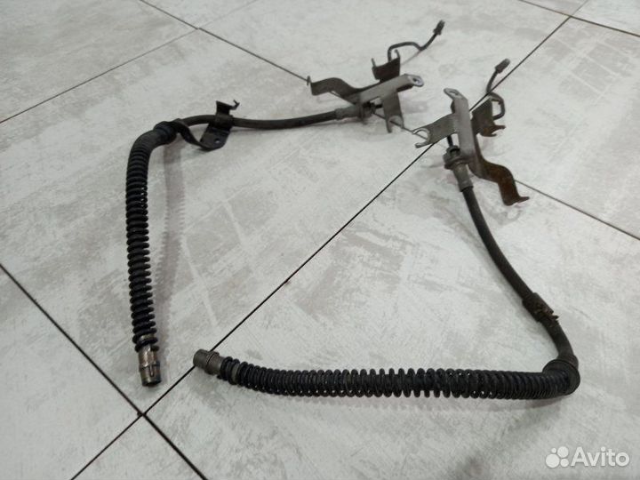 Тормозные трубки переднее Audi Q7 4L 4.2 BAR 2007