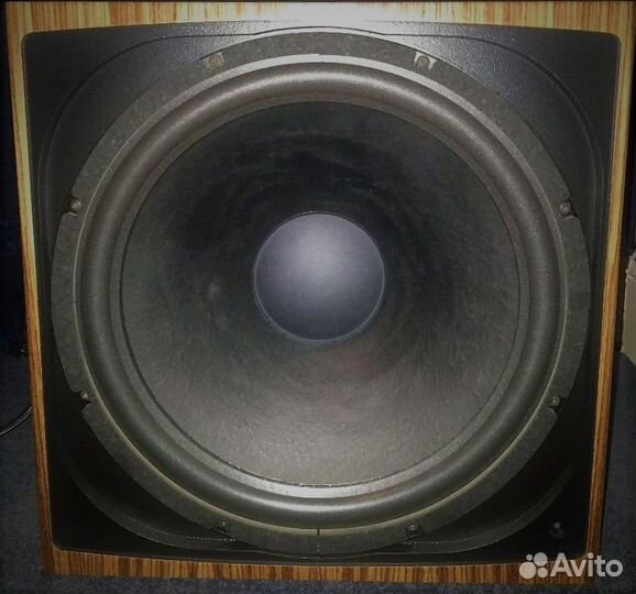 Hi-End 18 дюйм, 1000W Triad саб, Made in USA, 70кг