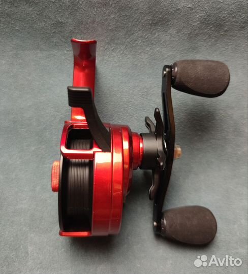 Катушка зимняя мультипликаторная Team Dubna