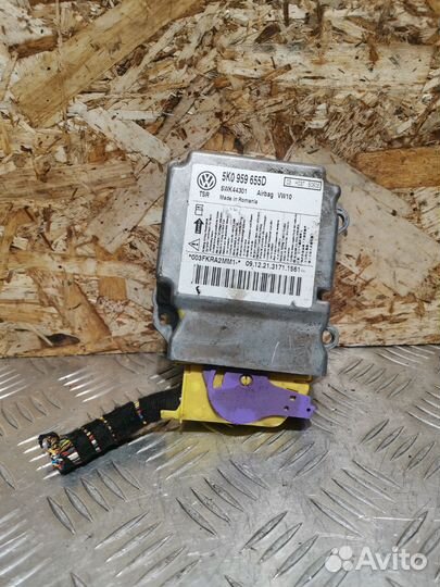 Блок управления AirBag Skoda Yeti