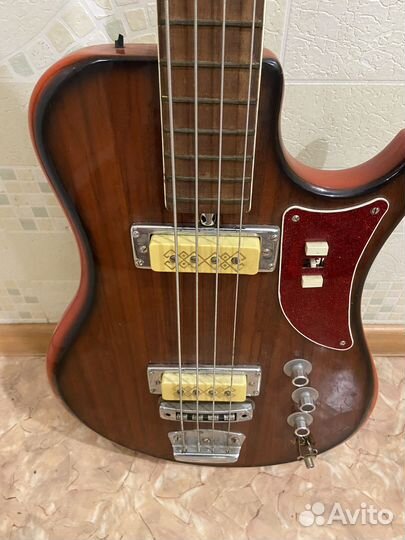 Бас гитара электрическая Урал 510л