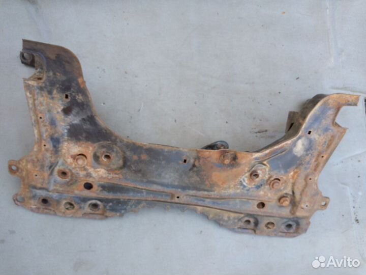 Балка подмоторная для Ford Focus I 1998-2005