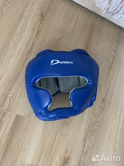 Шлем для единоборств
