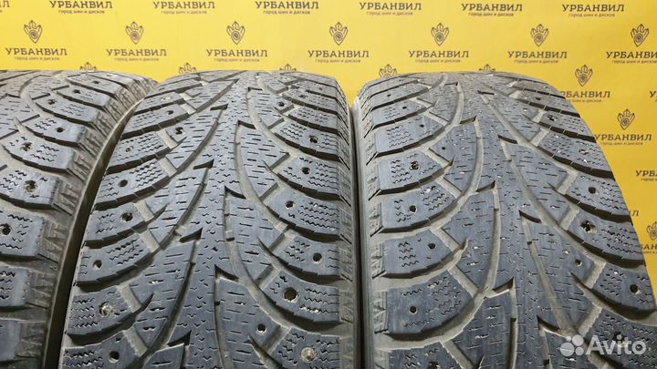 Hankook Winter I'Pike 215/60 R17