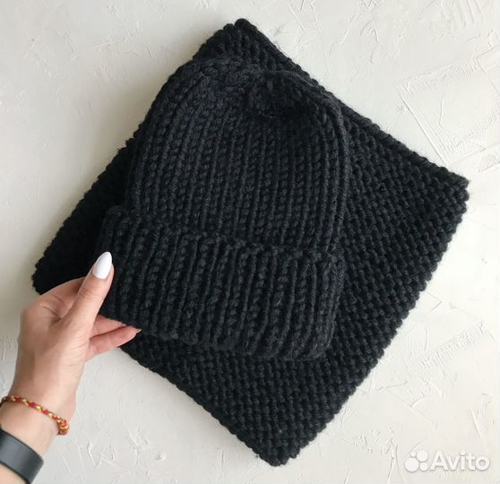 Шапка вязаная и снуд на зиму