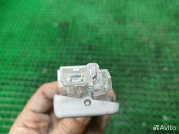 Плафон салонный Ford Mondeo 3 cjba 2001