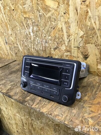 Мультимедиа Volkswagen Jetta 6 седан 1 2014