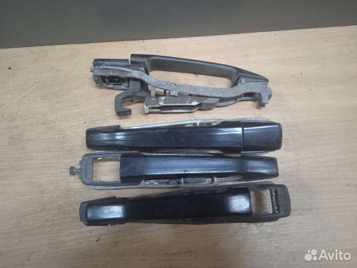 Наружная ручка двери mercedes w124 e мерседес 124