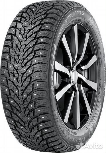 Nokian Tyres Hakkapeliitta 9 215/50 R17 95T