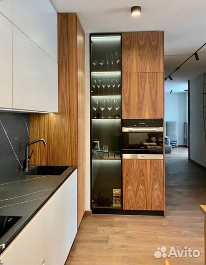 Кухня Белая с деревом по индивидуальному заказу