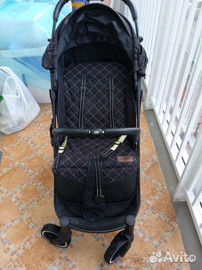 Прогулочная коляска Dearest 818