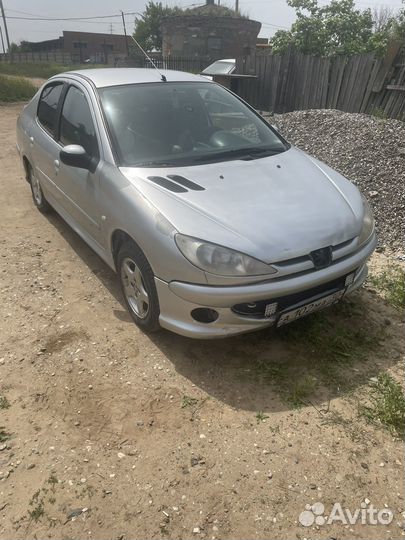 Продаю пежо 206