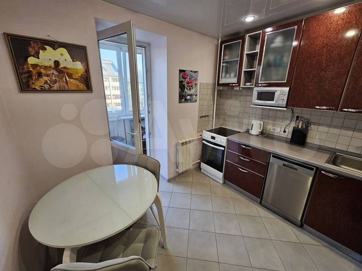 2-к. квартира, 50 м², 4/5 эт.