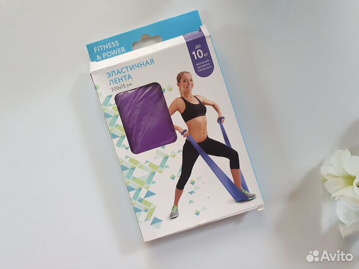 Шейкер и лента эластичная для фитнеса