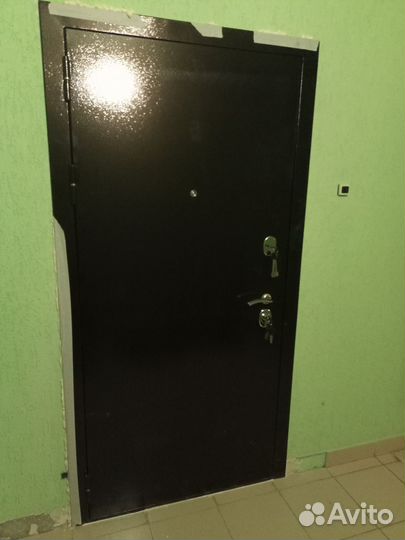 Дверь входная металлическая