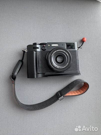 Fujifilm x100v