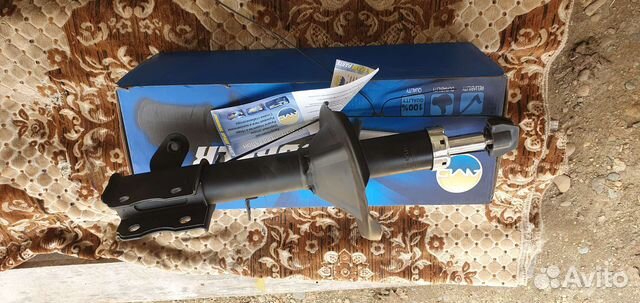 Амортизаторов задний правый Kia Spectra