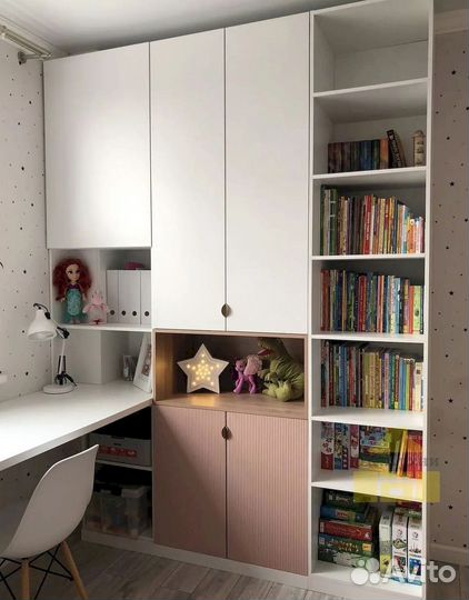 Распашной шкаф