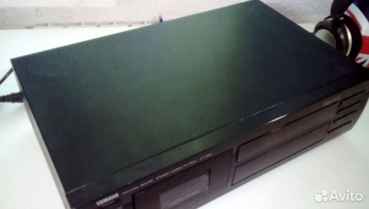 Дэка Yamaha KX-690 с кассетами
