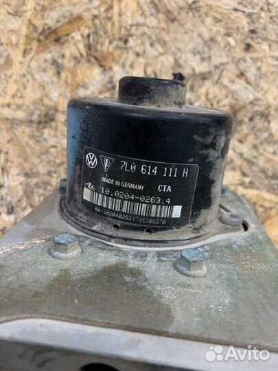 Блок abs Volkswagen Touareg 2002-2010